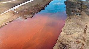 Fears over huge  blaze after 20,000 tonnes of diesel leaks into Arctic river