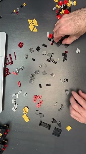 Blacktron Alienator Build: #lego #sorting 3