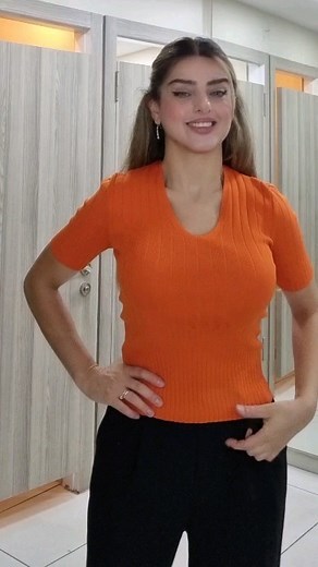 42K views · 667 reactions |  Hem renk hem de kesimleri açısından yeni sezonun en basic en güzel ürünlerinden 朗 Sitemizde Ürün detayda renk seçimi yaparak sipariş verebilirsiniz   Ürün kodu: 005 | Maya Butik | Facebook