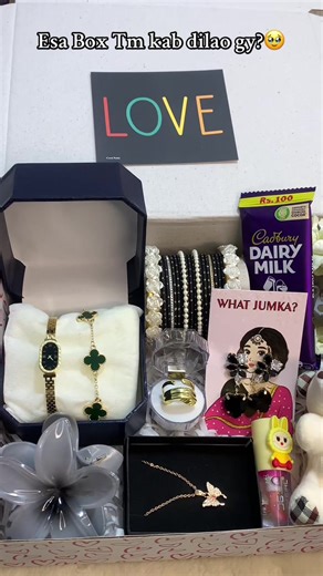 Tm kb dilao gy esa box 🤍 Dm for order🌸 #divinestonesjewellery #unfreezemyaccount #viralvideo #fyp #fypppppppppppppp