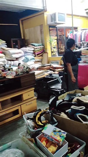 Emily delos Reyes on Reels