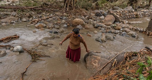 27 confirmed dead, 4 missing after Hurricane Otis hits Mexico, Acapulco mayor says