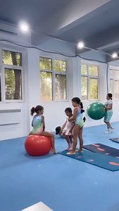 2.2K views · 36 reactions | Va asteptam la orele noastre de gimnastica initiere, gimnastica aerobica, acro-dance si gimnastica pentru baieti ✅ #lauracristacheacademy #gymnastics | Academia de Gimnastica Laura Cristache | Facebook