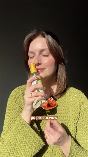 W tej mgiełce trudno się nie zakochać! 💘 A dokładnie jest to spray do ciała Beautiful Drems od Balea, który kupicie za mniej niż 13 złotych! 😮 Powiemy tyle - pachnie pistacją i słonym karmelem 🫠 Ten produkt znajdziecie w: 🛍️ drogeriach dm stacjonarnie, 💻 sklepie dm online na dm.pl, 📲 aplikacji dm. #mgiełka #balea #dmpolska spray do ciała • beautiful dreams • balea • mgiełka do ciała • pistacja • słony karmel • mgiełka zapachowa