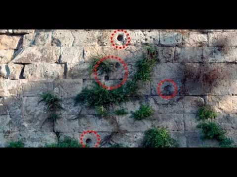 Ancient Roman 'Machine Gun' Discovered in Pompeii! Archaeology Breakthrough Explained