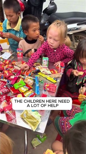 The children need help - Vui đến trường