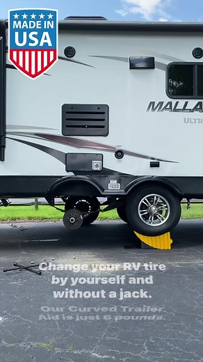 Let our Curved Trailer Aid take the wheel 🙌 #rvrepair #flattire #rvmaintenance #nextlevel #rvlife #savetime #savespace #madeinusa #rvtips | Camco Outdoors