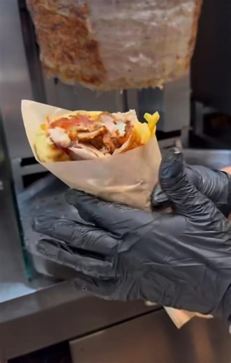794K views · 14K reactions | Tell me a better street food !!! 襤 Yiros is the best ever 襤襤襤 #yiros #gyros #streetfood  Mythos Plus mythos.plus  | It's All Greek to Me | Facebook