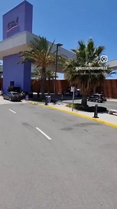 Discover the convenience of our Valet Parking and elevate your travel experience. 🚘 Learn more at https://www.crossborderxpress.com/en/parking #CBX #CBXperience #CBXvalet | Cross Border Xpress