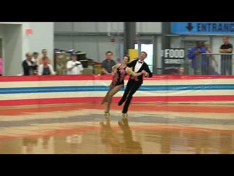 Dore Fox Trot Artistic Roller Skating