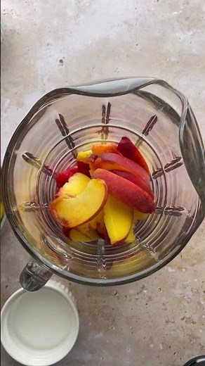 Italian Sangria 🥂 (Easy Summer Cocktail!)