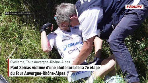 Paul Seixas victime d’une chute lors de la 7e étape du Tour Auvergne-Rhône-Alpes