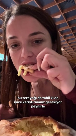 En güzel Acaruli haçapuri mi nerede? Batum’da, bu mekanda 🥹 #gurcistan #keşfet #batumi #beniöneçıkart #yemek