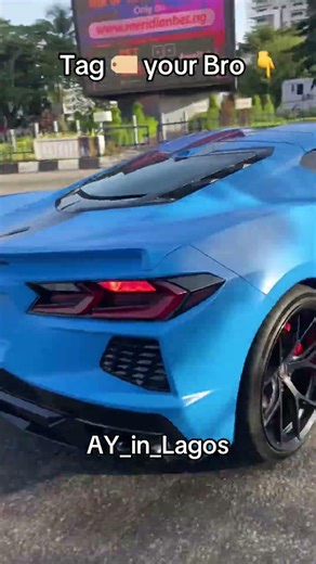 Tag 🏷️ your bro