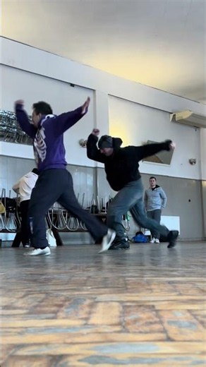 Learn jump moves with us #jumpstyle #tutorial