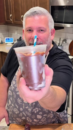 ☕️Discover the viral cracked coffee hack using Hershey’s Magic Shell! This indulgent treat transforms your regular coffee into a decadent delight. Perfect for a special treat once in a while. Watch now to see how it’s done! #coffee #treat