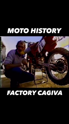 🇮🇹THROWBACK THURS.🇮🇹 Steve Evans walks us through, Mike “The Gunner” Healey Works 1986 Cagiva WMX125. With 2 World Titles under their belts (1985 & 1986) the Italian based motorcycle manufacturer set its eyes on the US motocross scene. | Preserving MX