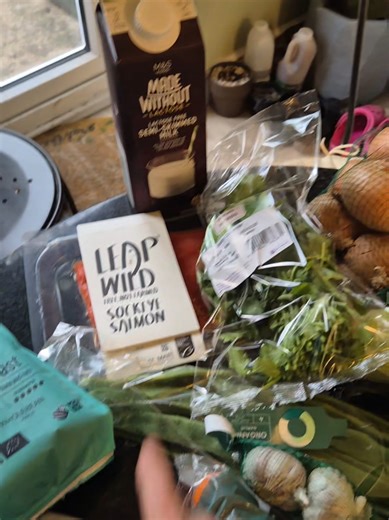 Do you know the NOVA classification for foods? Group 1: Whole or minimally processed foods Group 2: Culinary ingredients (oil, sugar, salt) Group 3: Processed foods (whole foods salt/sugar/oil) Group 4: Ultra-processed industrial foods.. =Chronic Disease #nutritionist #upf #nova #ultraprocessedfood