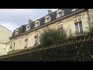 Um passeio pela beleza da embaixada do Brasil em Paris