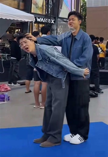 ขอบคุณทุกคนครับ🙏🏻💖 #ใจร้าว #RoV #คลิปตลก #ดันขึ้นฟีดที #ฟีด