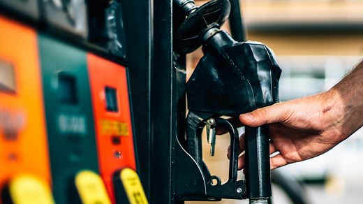Unleaded 88 and credit card holds: What to expect at the gas pump for the rest of the summer