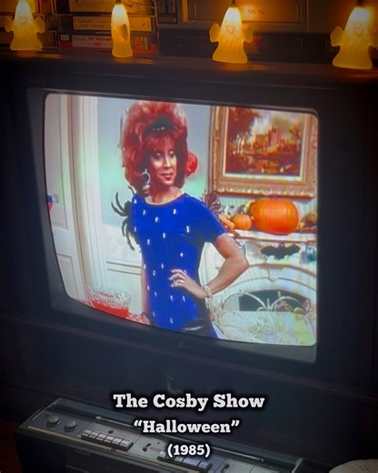 Halloween at the Huxtable house! 👻 This episode of ‘The Cosby Show’ (“Halloween”) first aired on October 31, 1985, right on Halloween night! I love that Clair dressed up as Tina Turner 🔥🎤✨ Thursday night TV was so good back then 📺💛 #80s #genx #thecosbyshow #80stv #classictv #halloween #80shalloween #nostalgia #childhood #memories #80ssitcom #tvsitcom | 80s Deennice