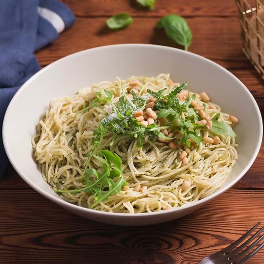 Recette rapide de capellini au pesto (avec du pesto maison)