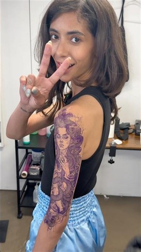 Tatuaje de medusa! Primera sesión. #tattoo