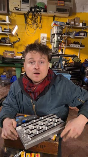 SPARKPLUGS AN IDIOTS GUIDE BY AN IDIOT FOR AN IDIOT PART 12 #engine #engineering #classiccars | LOOK MUM NO COMPUTER