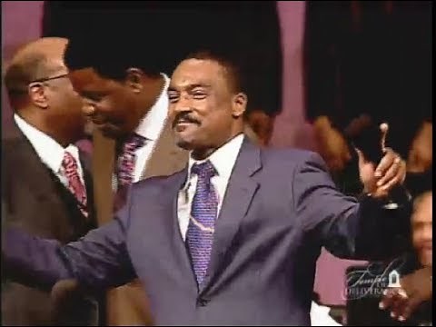 Bishop Hawkins Closing Into A Crazy Praise Break Temple of Deliverance Church of God in Christ