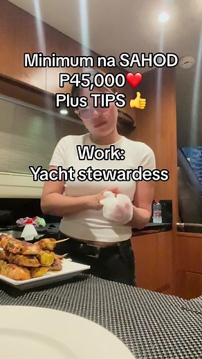 How to Become a Yacht Stewardess in Dubai: Tips and Salary