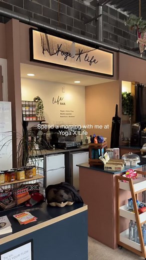 Mornings at @yogaxlifestudios ✨ Join me here every Monday at 10am for Yin Yang, link in bio to book 💭 #feelalive #yoga #yogatime #yogateacher #fyp #wellness #flow | Alive Yoga with Liv