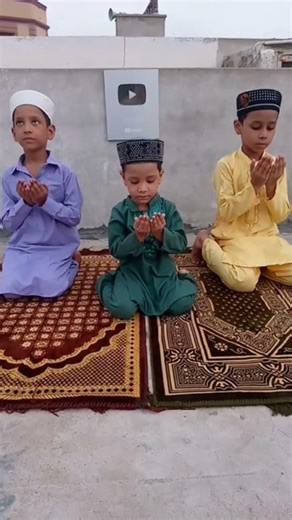 🕋🤲🏻 Tere Naam Ki Tasbih Labo Pe Sajti Hai