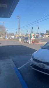 458K views · 117 reactions | Car drives into 7-11 sign on mchenry near woodrow in #modesto. | 209 Times | Facebook