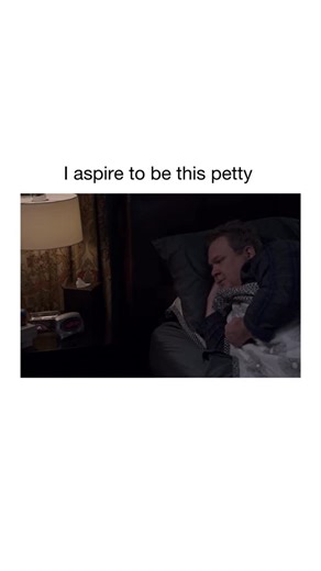 Factsdailyy on Instagram: "😂😂😂 🎬 Modern Family is a comedy series that ran from 2009 to 2020 and focused on three interconnected families living in Los Angeles. It uses a mockumentary style, with characters often speaking directly to the camera, which lets the show mix traditional sitcom humor with more personal, confessional moments. That format helped it feel fresh at the time and made even small everyday situations feel funny and relatable. The show centers on Jay, his much younger wife G