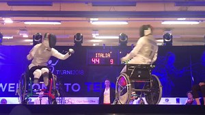 In realtà, ci piace vincere solo per poterci abbracciare così forte 💕🤩 Un abbraccio anche a voi dai Campioni Europeiiiii🥇🎉🤺 Federazione Italiana Scherma | Beatrice Vio