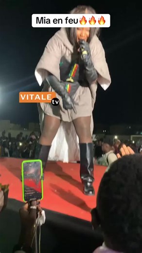 Mia enflamme Mboro #miaguisse #mia #live | Mia Guisse