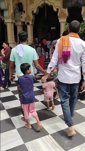 ISKCON Vrindavan Darshan | Live Kirtan & Krishna Bhakti Vlog (4K) — Radha Krishna | Hare Krishna