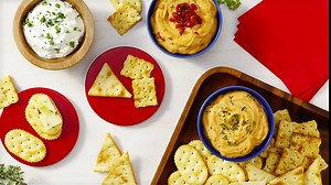 Amazon.com: Town House Dippers Crackers, Baked Snack Crackers, Holiday Shapes, Original, 11oz Box (1 Box)