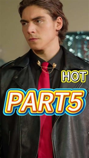 Kissed by Claw and Fang Homeless car-dwelling teen Ivy thought her life was over—until she discovers she’s the destined mate of a werewolf and a vampire prince. #foryou #foryoupage #allepisodes