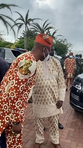 Pastor Enoch Adejare Adeboye alongside his wife, mama Bolu Adeboye, arrives the Iperu Remo residence of the Governor of Ogun State, Prince Dapo Abiodun, for the burial ceremony of the Governor's dad, late Pa Emmanuel Abiodun. #dapoabiodun #iperu #remopeople #featentertainment #featmedia #pastoradeboye #rccg | Feat Media