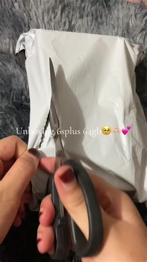 Unboxing iPhone 6s Plus: Spesifikasi dan Keunggulannya