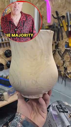 If you're 20 and have $1,000, the smartest thing you can do is start investing early.