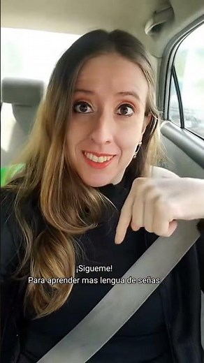 Learn sign language with me! Follow me! #LESSA #IAmdeaf #fypp