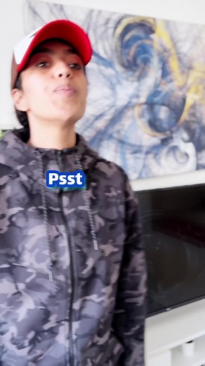 #emotionallyunavailable #relationshiptips #psychologyfacts #peoplepleaser #relationship #avoidantattachmentstyle