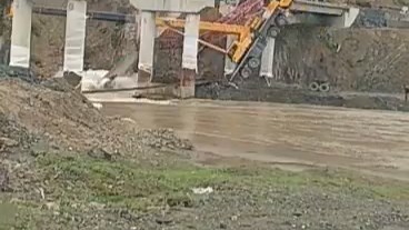 屈曲是一种稳定性失效问题及刚度崩溃的现象