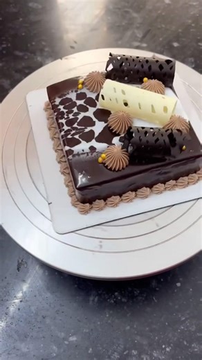 😝😛😎satisfied score chocolate merer glaze amazing cake design ideas #cake #shorts #explore