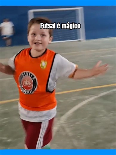 Futsal Raiz Infantil #brazil #magiadelnatale #argentina #portugal #crianças #futsalmagia #gol