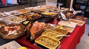 40K views · 1.1K reactions | Merry Christmas 2021 Game # 1 Scoop the Money ( inimbento ko lang tawag haha ) Game # 2 Guess the Lyrics | Dianne Medina | Facebook