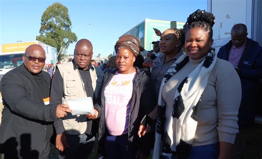 Flood victims in EC receive ID documents, birth certificates - SABC News - Breaking news, special reports, world, business, sport coverage of all South African current events. Africa's news leader.